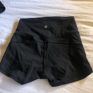 Lululemon in movement short.